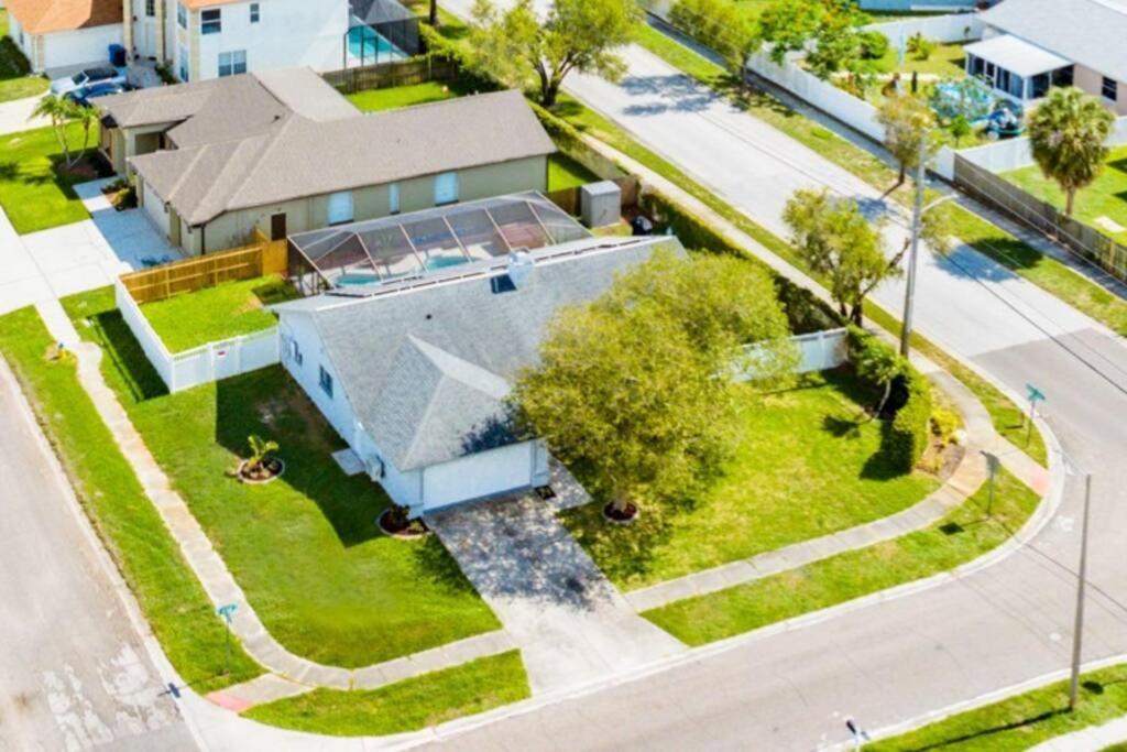 The Pelican/Pool/Hottub/Gameroom Brandon Exterior foto